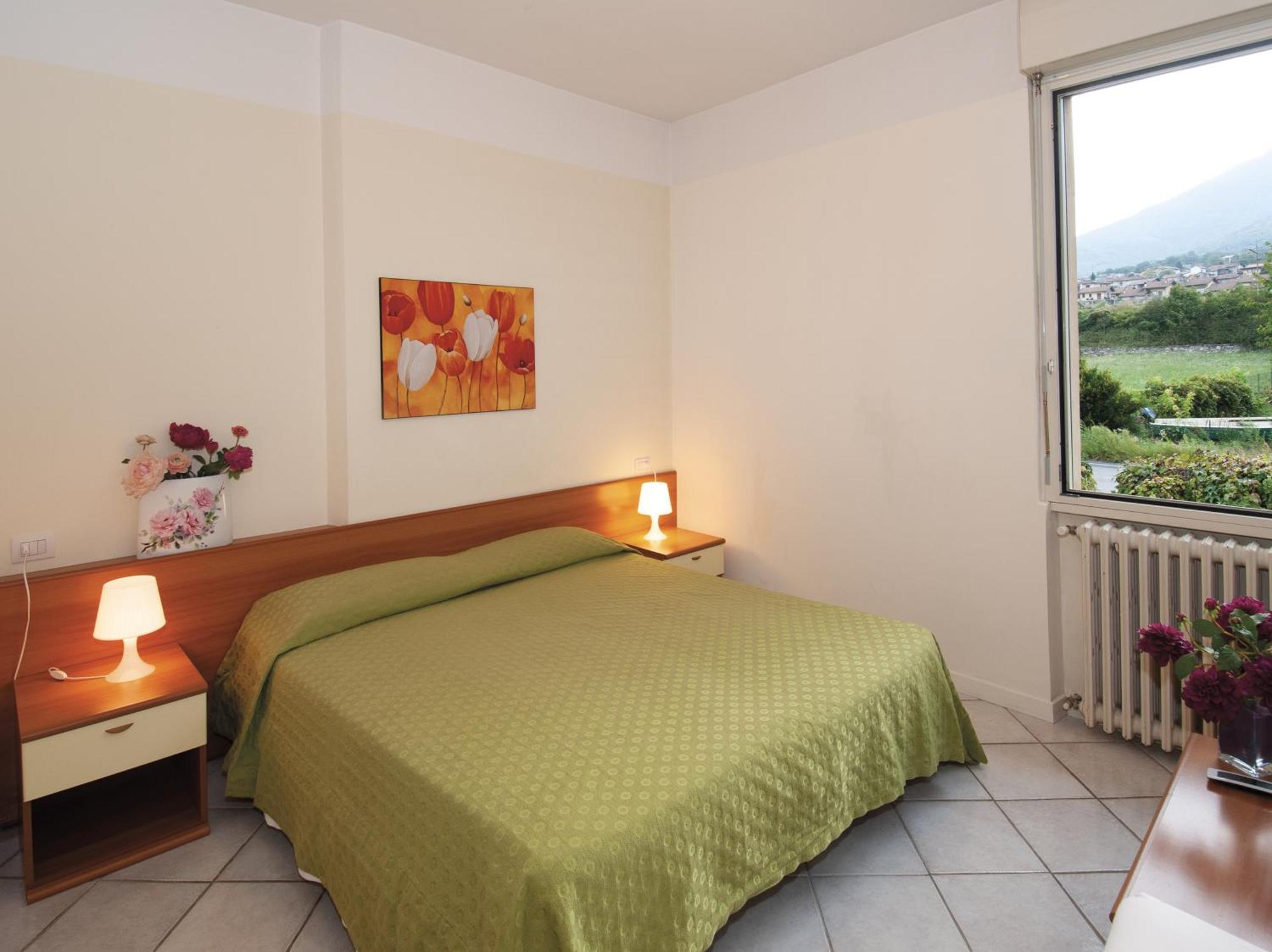 Green Village Accommodations Colico Exterior photo